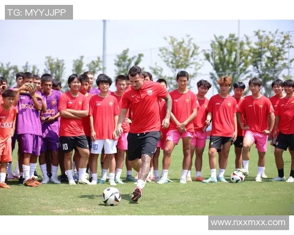 为足球球星送上真挚祝福愿你们在赛场上展现卓越风采再创辉煌成就