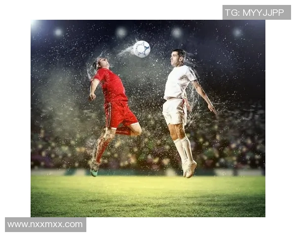 情怀足球星：从球场传奇到时代符号，见证无数梦想与激情的传承