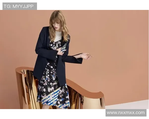 探秘足球明星内衬设计背后的功能美学与运动表现关系