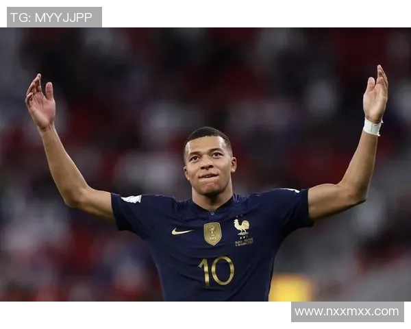 聚焦世界足坛巨星纵览各队核心球员闪耀绿茵场