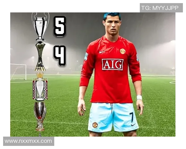 足球巨星的赛场荣耀与真实人品背后故事探秘